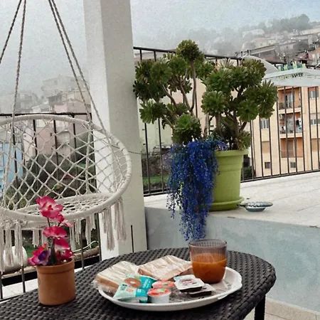 Niu Susu Oda ve Kahvaltı Lanusei